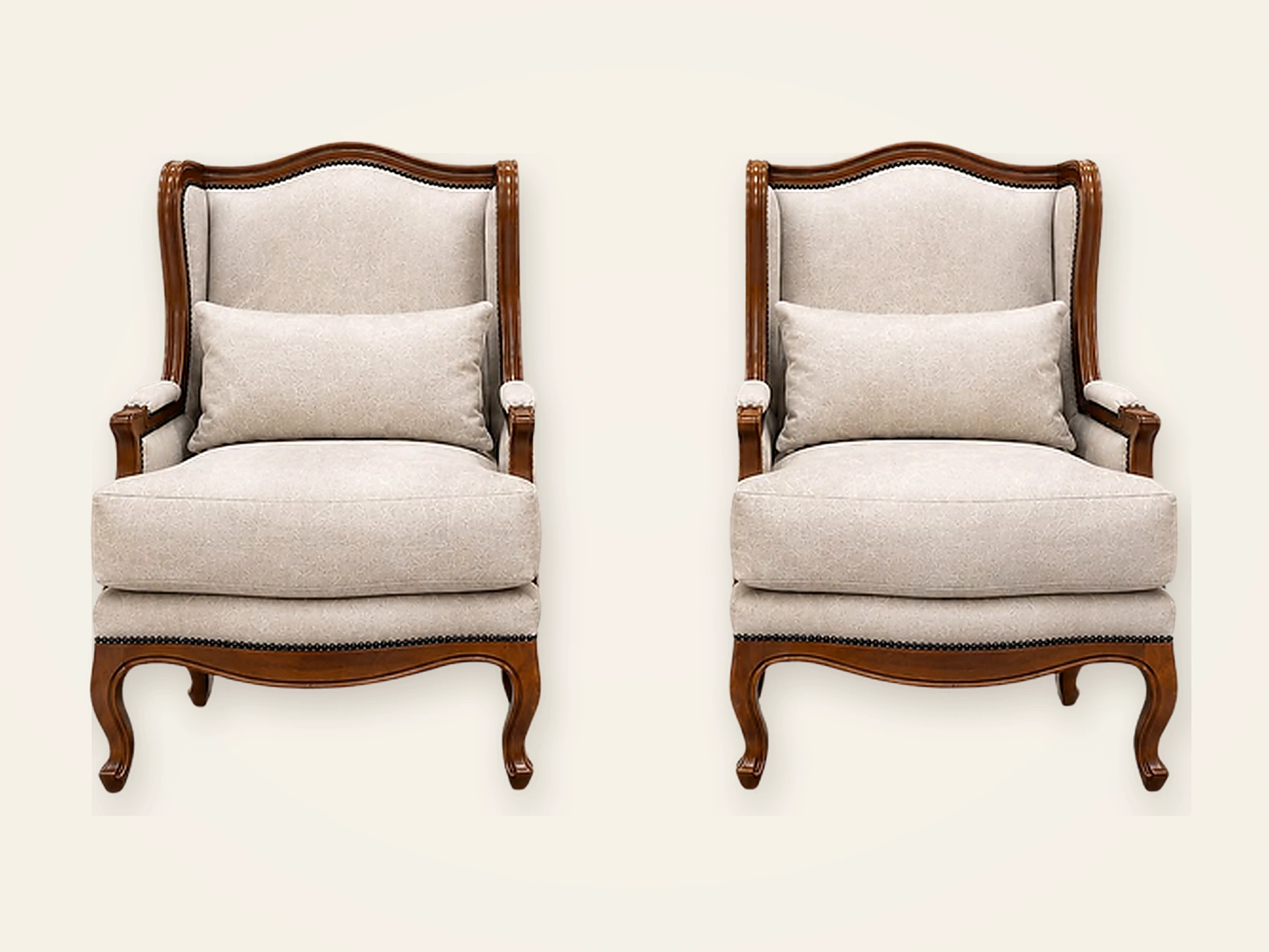 Gran Sitial Gales — Sillones & Poltronas en cuero natural, hecho a mano por Munay Cueros Chile